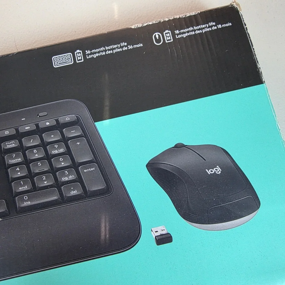 Logitech MK540 Wireless Keyboard and Mouse Combo Black Advanced 920-008671